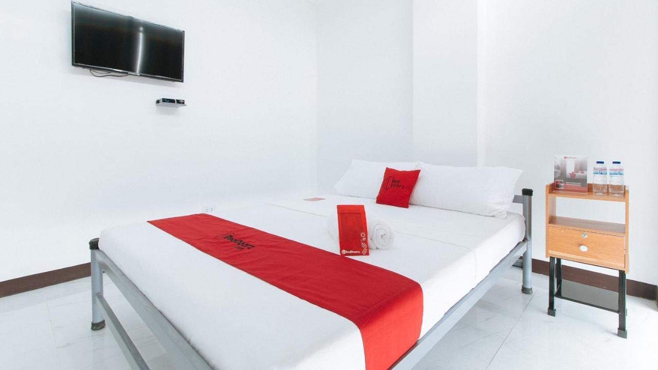 Reddoorz At Good 101 Paranaque Paranaque City Exteriör bild