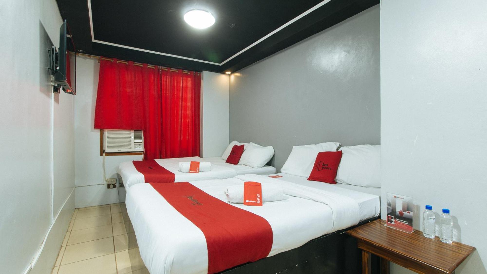 Reddoorz At Good 101 Paranaque Paranaque City Exteriör bild